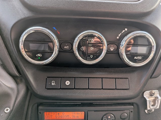 Bedrijfsauto met laadkraan en kipperbak, iveco, 50c17, 2015 - afbeelding 9 van  70