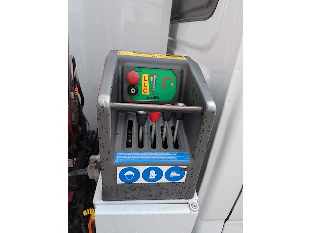 Bedrijfsauto met laadkraan en kipperbak, iveco, 50c17, 2015 - afbeelding 59 van  70