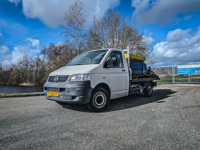 Bedrijfsauto met zoutstrooier, volkswagen, transporter 1.9 tdi 340, 2009 - afbeelding 1 van  39