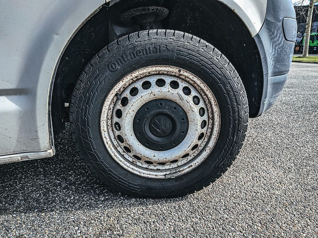 Bedrijfsauto met zoutstrooier, volkswagen, transporter 1.9 tdi 340, 2009 - afbeelding 16 van  39