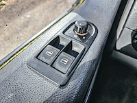 Bedrijfsauto met zoutstrooier, volkswagen, transporter 1.9 tdi 340, 2009 - afbeelding 29 van  39