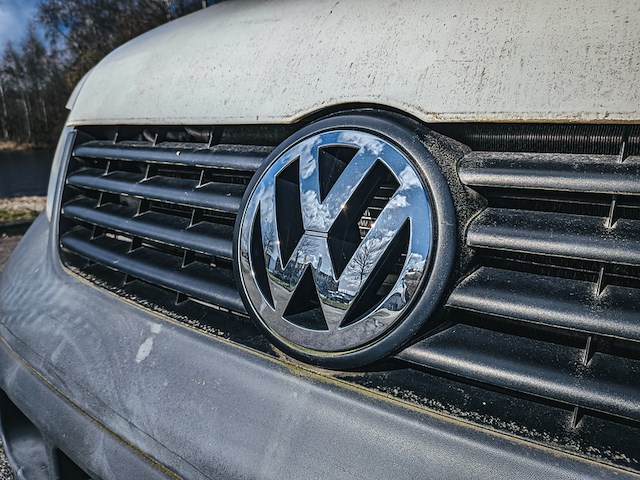 Bedrijfsauto met zoutstrooier, volkswagen, transporter 1.9 tdi 340, 2009 - afbeelding 39 van  39