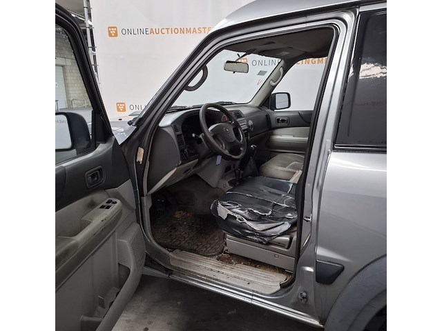 Bedrijfsauto, nissan, patrol gr, 3.0 di comfort base, 2004 - afbeelding 15 van  46
