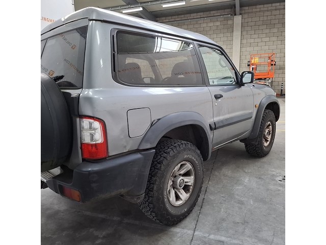 Bedrijfsauto, nissan, patrol gr, 3.0 di comfort base, 2004 - afbeelding 42 van  46