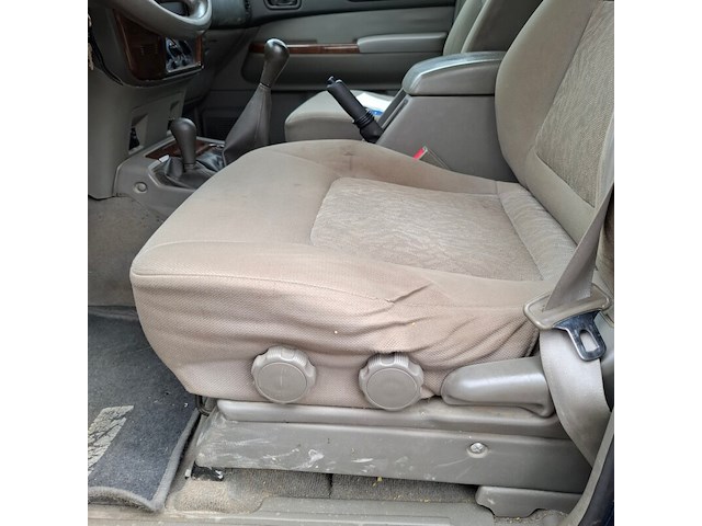 Bedrijfsauto, nissan, patrol gr, 3.0 di comfort voll b-stijl, 2001 - afbeelding 14 van  43
