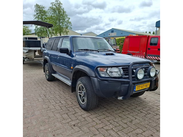 Bedrijfsauto, nissan, patrol gr, 3.0 di comfort voll b-stijl, 2001 - afbeelding 34 van  43