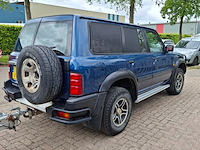 Bedrijfsauto, nissan, patrol gr, 3.0 di comfort voll b-stijl, 2001 - afbeelding 39 van  43