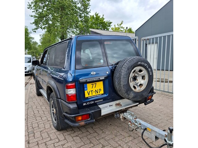 Bedrijfsauto, nissan, patrol gr, 3.0 di comfort voll b-stijl, 2001 - afbeelding 41 van  43