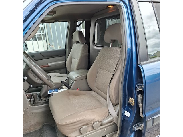 Bedrijfsauto, nissan, patrol gr, 3.0 di comfort voll b-stijl, 2001 - afbeelding 43 van  43