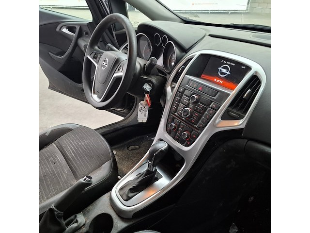Bedrijfsauto, opel, astra sports tourer van, 2015 - afbeelding 51 van  77