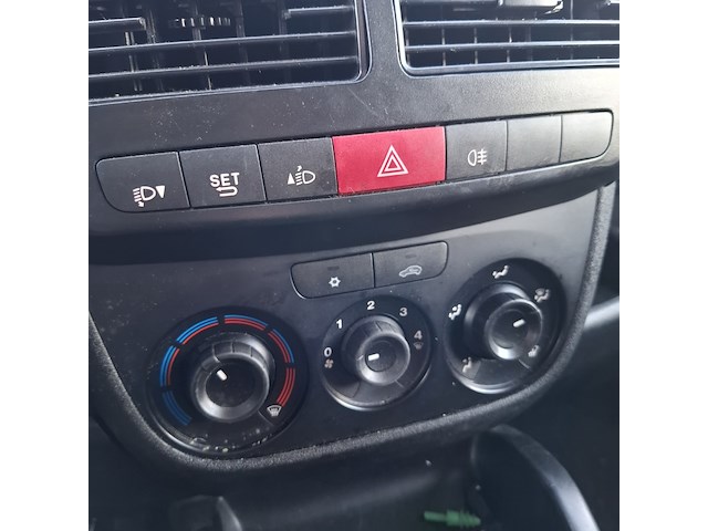 Bedrijfsauto, opel, combo, 1.3 cdti l1h1 ecoflex edition - afbeelding 29 van  52