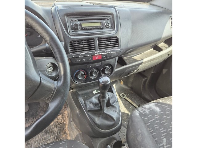 Bedrijfsauto, opel, combo, 1.3 cdti l2h1 ecoflex edition, 2015 - afbeelding 4 van  14