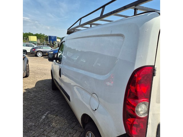 Bedrijfsauto, opel, combo, 1.3 cdti l2h1 ecoflex edition, 2015 - afbeelding 14 van  14