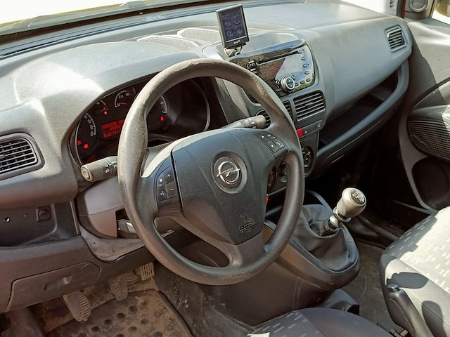 Bedrijfsauto, opel, combo, 1.4 cng l1h1 ecoflex, 2013 - afbeelding 5 van  26