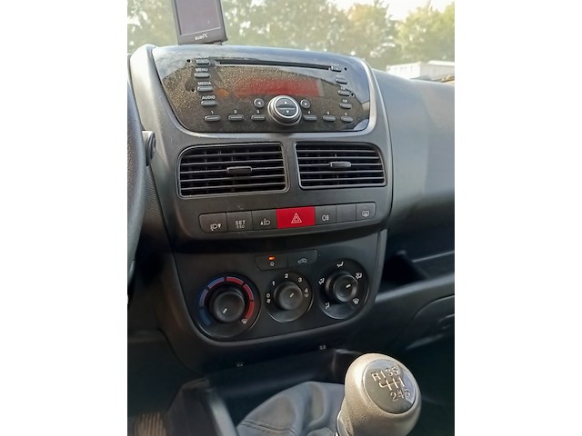 Bedrijfsauto, opel, combo, 1.4 cng l1h1 ecoflex, 2013 - afbeelding 8 van  26