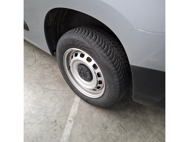 Bedrijfsauto, opel, combo 1.5 , 2022 - afbeelding 11 van  53