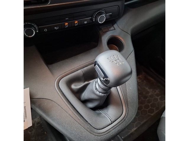 Bedrijfsauto, opel, combo 1.5 , 2022 - afbeelding 26 van  53