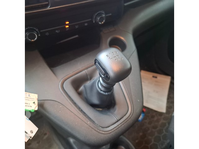 Bedrijfsauto, opel, combo 1.5 cdti, 2023 - afbeelding 29 van  61