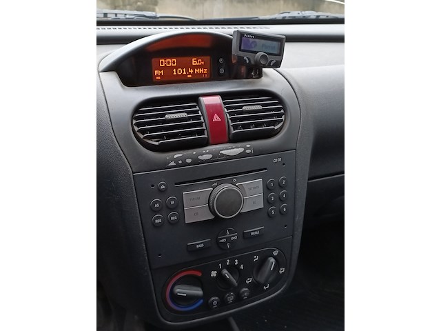 Bedrijfsauto opel, combo 1.6-16v cng comfort, bouwjaar 2009 - afbeelding 20 van  37