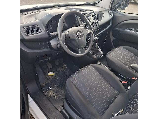 Bedrijfsauto, opel, combo, 1.6 cdti l1h1 sport, 2016 - afbeelding 13 van  17