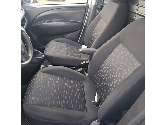 Bedrijfsauto, opel, combo, 1.6 cdti l1h1 sport, 2016 - afbeelding 14 van  17