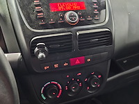 Bedrijfsauto, opel, combo, 2013 - afbeelding 7 van  33