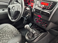 Bedrijfsauto, opel, combo, 2013 - afbeelding 20 van  33