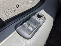 Bedrijfsauto, opel, vivaro 2.0 cdti l2h1, 2011 - afbeelding 21 van  36