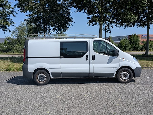 Bedrijfsauto, opel, vivaro 2.0 cdti l2h1, 2011 - afbeelding 12 van  36