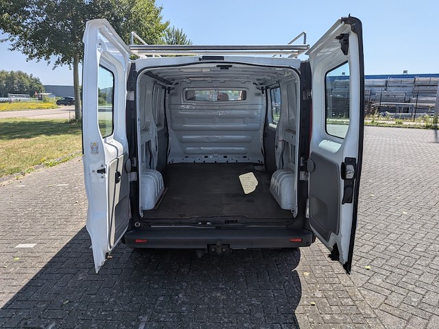 Bedrijfsauto, opel, vivaro 2.0 cdti l2h1, 2011 - afbeelding 24 van  36