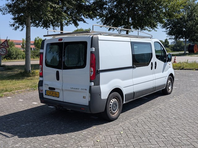 Bedrijfsauto, opel, vivaro 2.0 cdti l2h1, 2011 - afbeelding 23 van  36
