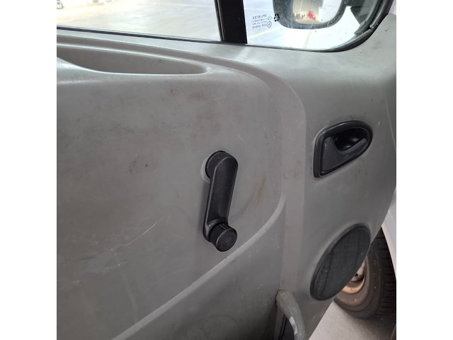 Bedrijfsauto, opel, vivaro 2.0 cdti l2h1, 2011 - afbeelding 36 van  76