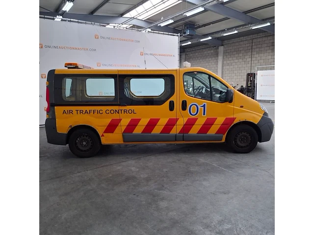 Bedrijfsauto, opel, vivaro 2.0 dci, 2011 - afbeelding 34 van  78