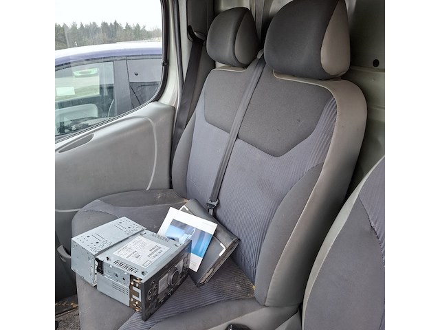 Bedrijfsauto, opel, vivaro, 2.5 cdti l2h1, 2007 - afbeelding 2 van  10