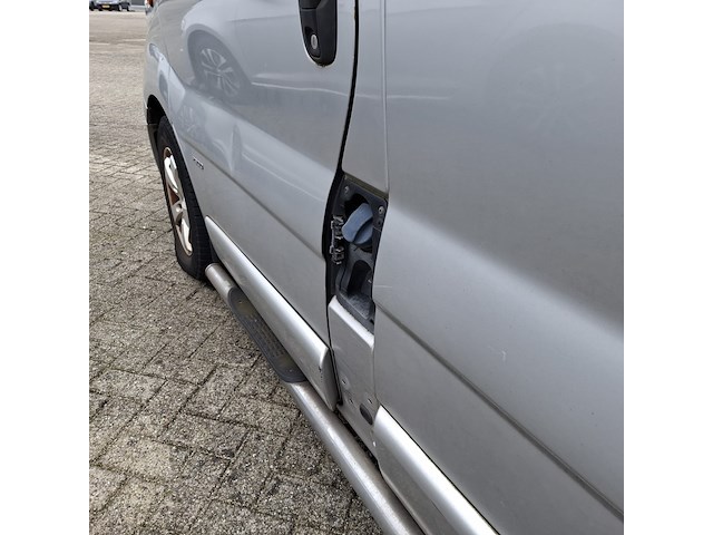 Bedrijfsauto, opel, vivaro, 2.5 cdti l2h1 dc, 2008 - afbeelding 9 van  18