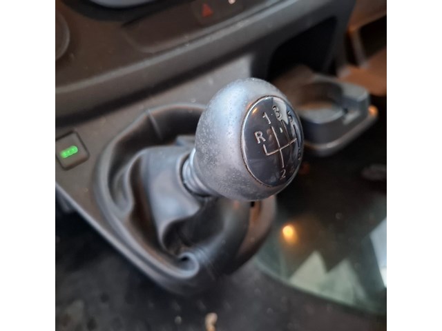 Bedrijfsauto, opel, vivaro-b, 2014 - afbeelding 39 van  64