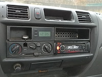 Bedrijfsauto openlaadbak mazda, e2200 pick-up met laadkraan hiab 008t, bouwjaar 2001 - afbeelding 22 van  32