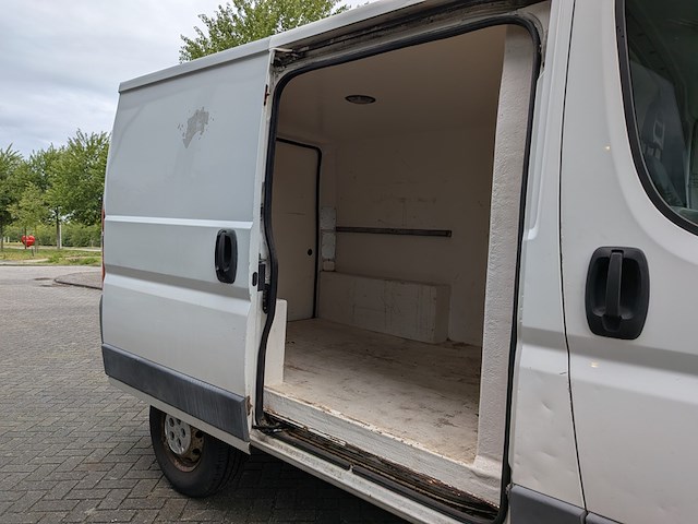 Bedrijfsauto, peugeot, boxer 330 2.2 hdi l1h1, 2010 - afbeelding 21 van  31