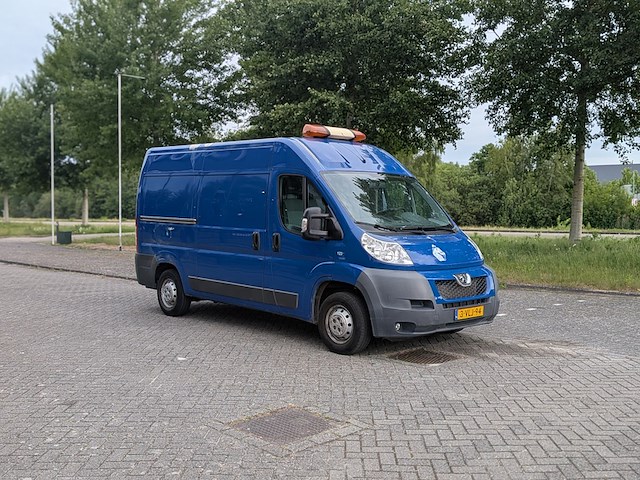 Bedrijfsauto, peugeot, boxer 333 2.2 hdi l2h2, 2011 - afbeelding 1 van  37
