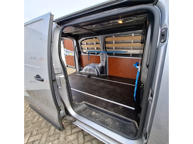 Bedrijfsauto, peugeot, expert, 2020 - afbeelding 30 van  45