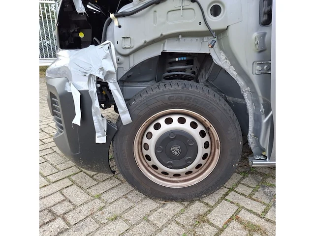 Bedrijfsauto, peugeot, expert, 2024, schade-auto - afbeelding 9 van  63