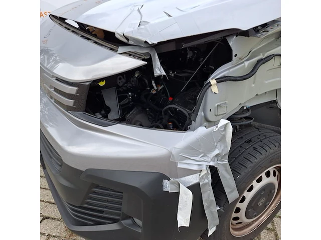 Bedrijfsauto, peugeot, expert, 2024, schade-auto - afbeelding 11 van  63