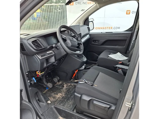 Bedrijfsauto, peugeot, expert, 2024, schade-auto - afbeelding 22 van  63