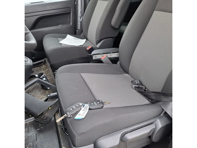 Bedrijfsauto, peugeot, expert, 2024, schade-auto - afbeelding 26 van  63