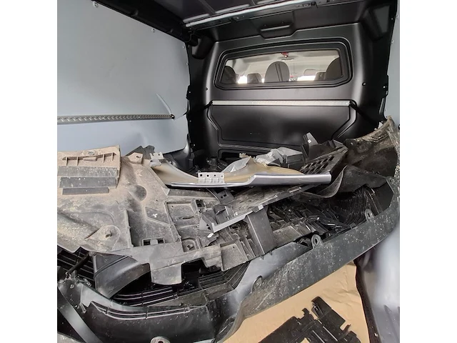 Bedrijfsauto, peugeot, expert, 2024, schade-auto - afbeelding 36 van  63