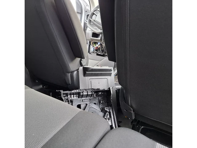 Bedrijfsauto, peugeot, expert, 2024, schade-auto - afbeelding 40 van  63