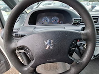 Bedrijfsauto, peugeot, expert, 220c 2.0 hdi avantage - afbeelding 3 van  27