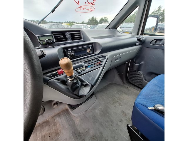 Bedrijfsauto, peugeot, expert, 220c 2.0 hdi avantage - afbeelding 7 van  27