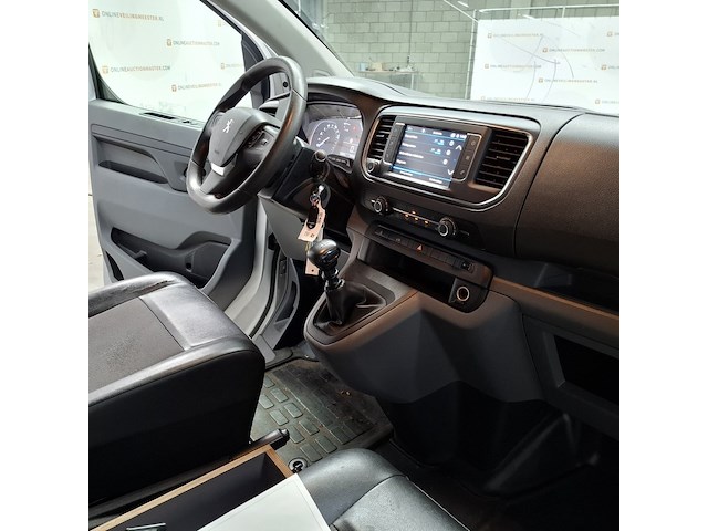 Bedrijfsauto, peugeot, expert - afbeelding 32 van  55