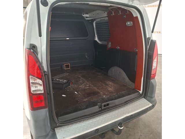 Bedrijfsauto, peugeot, partner, 120 1.6 bluehdi 100 l1 première, 2016 - afbeelding 17 van  36